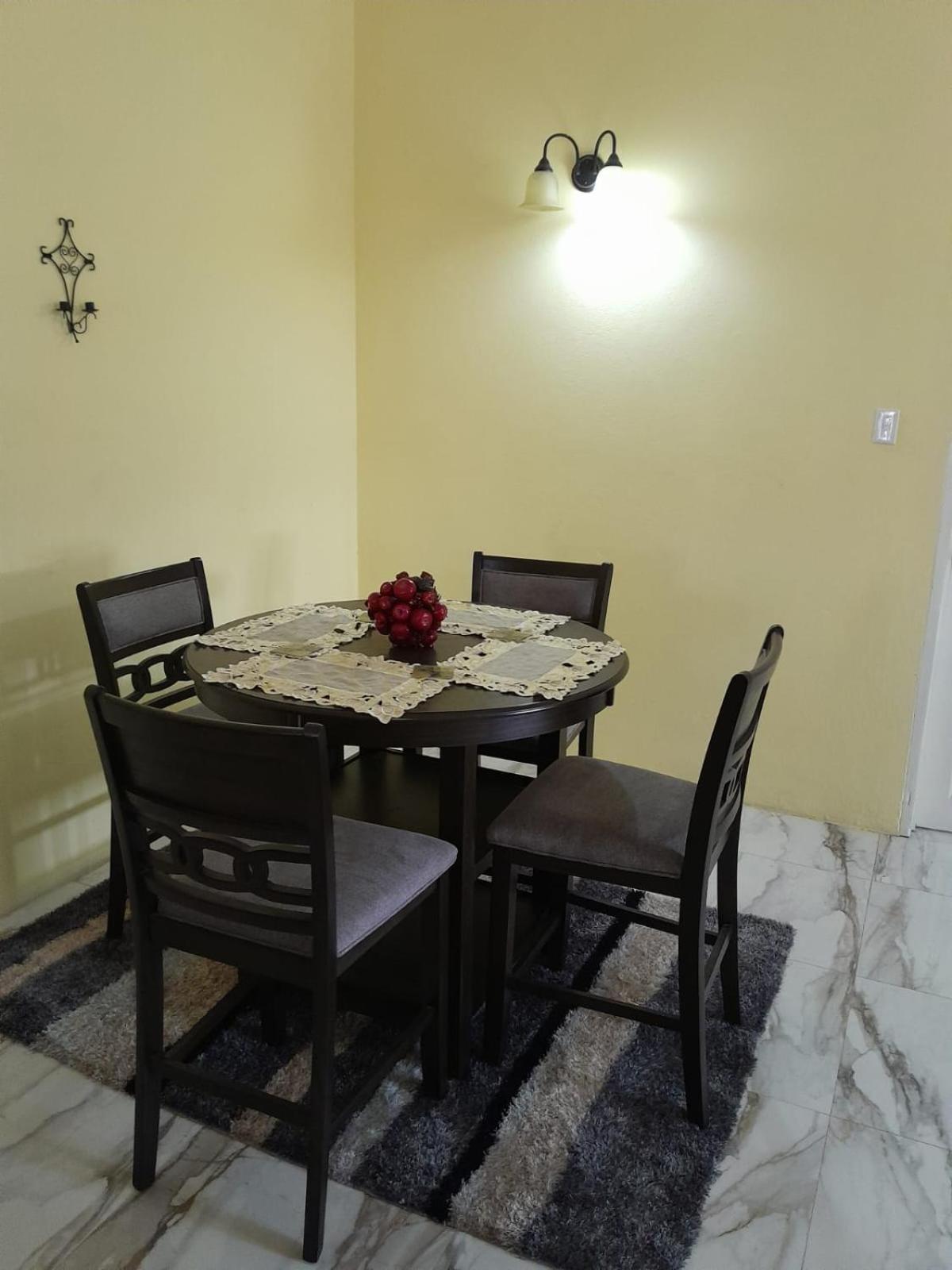 Jamaica Oasis Suite Portmore Bagian luar foto